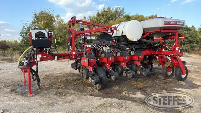 2013 Case IH 1250 Early Riser