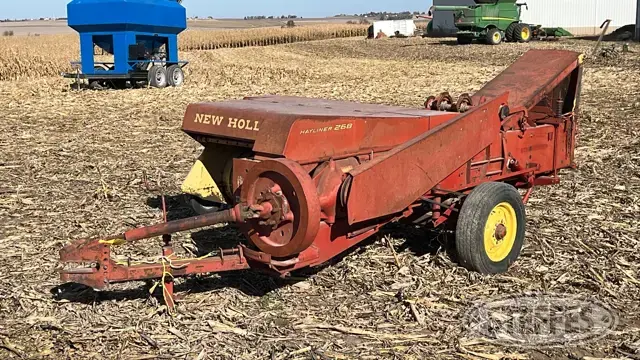 New Holland Hayliner 268