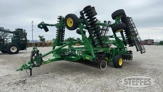 2020 John Deere 2660VT
