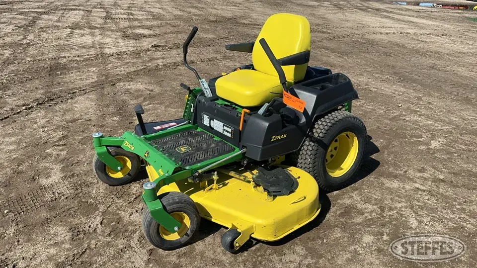2016 John Deere Z540R Zero Turn Mower
