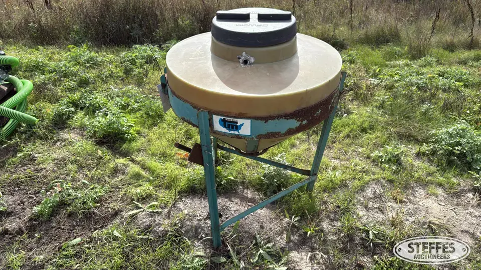 35 gal. mix cone Chem-Fert Accessories-Other