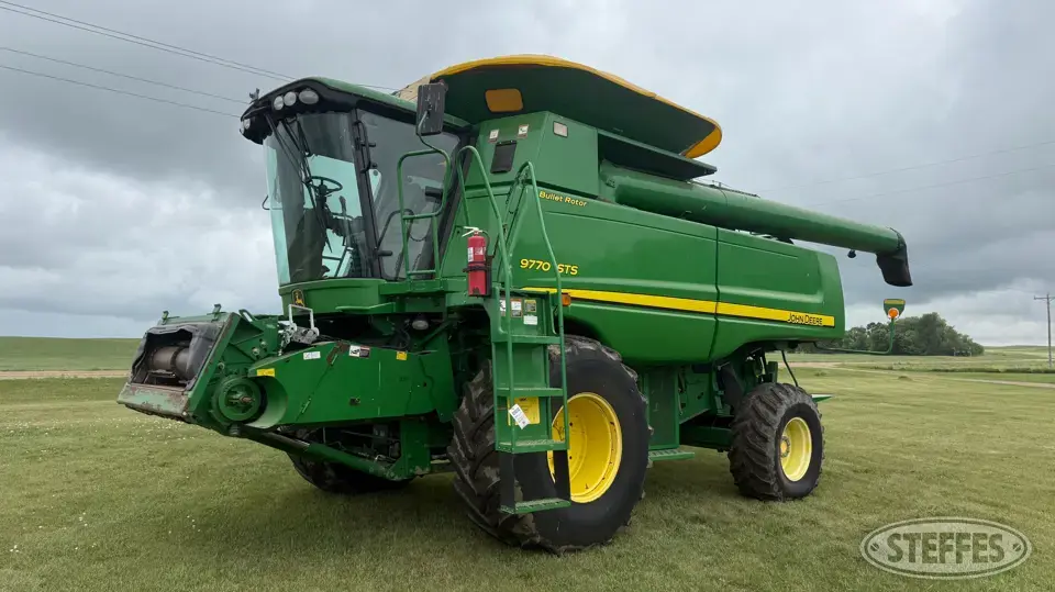 2008 John Deere 9770 STS Combine