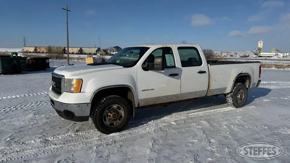 2014 GMC Sierra 2500HD 3 Quarter Ton Pickup