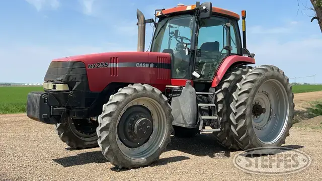2003 Case IH MX255