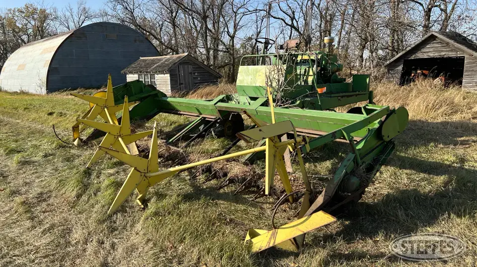 John Deere Self-Propelled Swather
