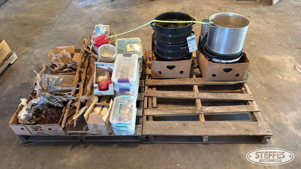 Home decor & cookware Personal Property