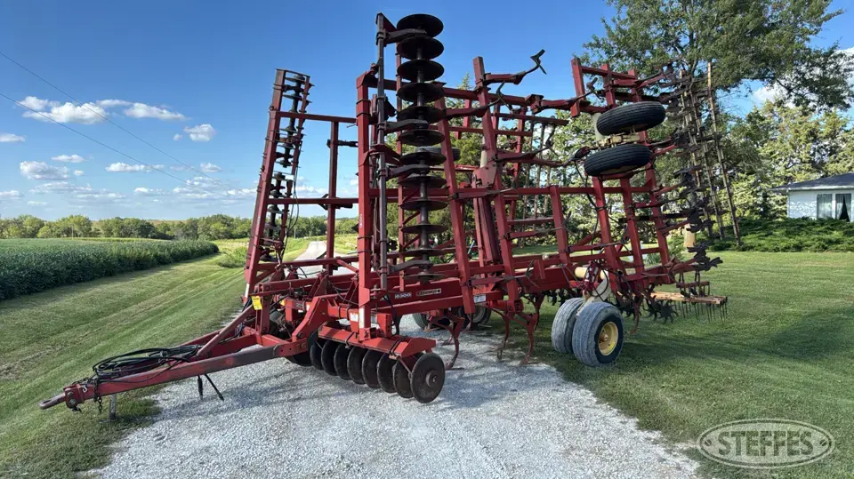 Krause 6331A Soil Finisher