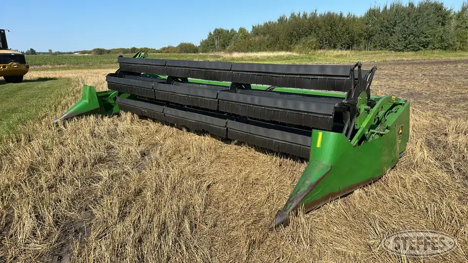 1986 John Deere 220 Flex Head