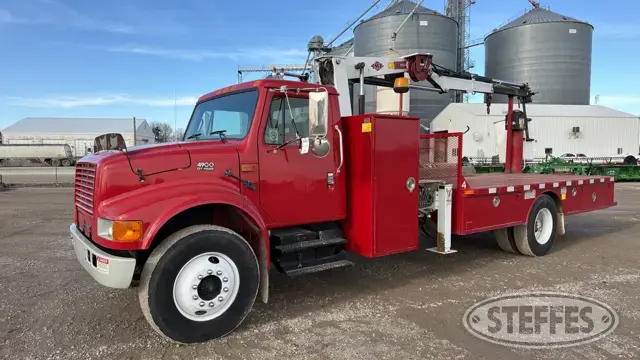 2002 International 4900