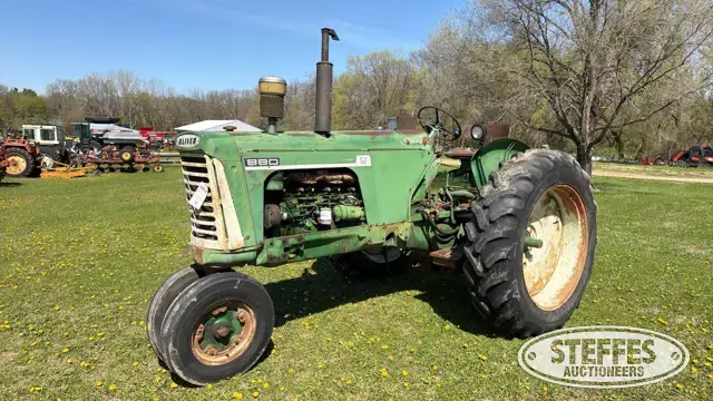 1962 Oliver 880