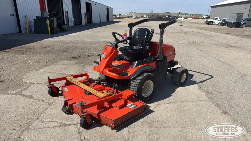 2009 Kubota F3080 Lawn Tractor