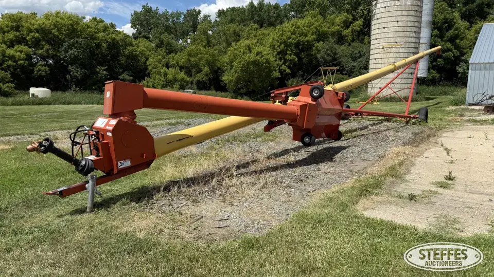 2009 Westfield MK100-81 Swing Hopper Auger