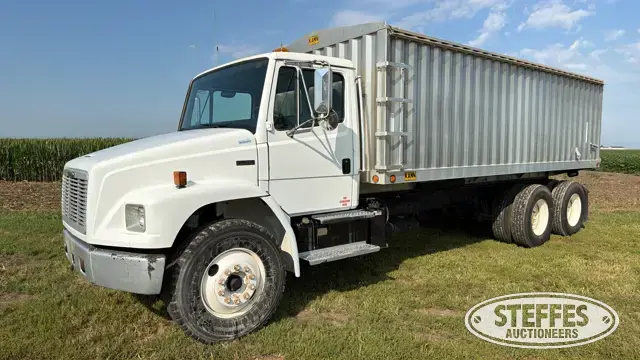 2000 Freightliner FL80
