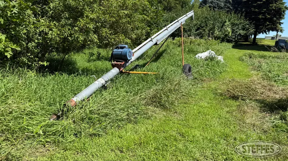 Hutchinson Straight Auger