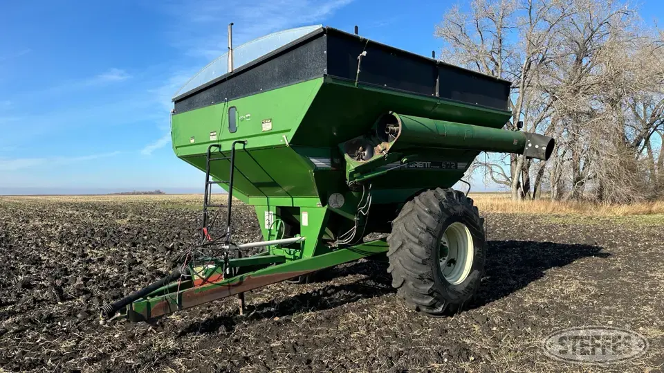 Brent 672 Grain Cart