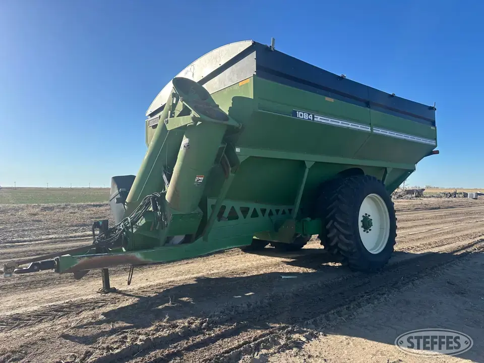 Brent 1084 Avalanche Grain Cart