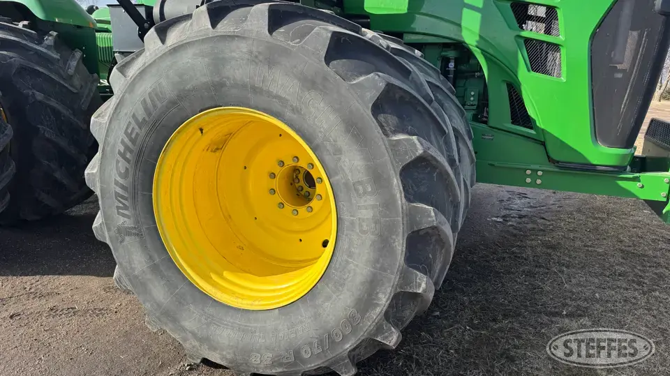 (4) Michelin Mach X Bib 800/70R38 front tires Tractor-Implement Tire