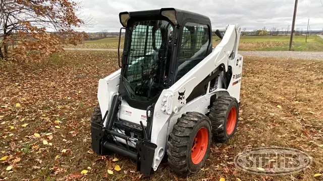 2014 Bobcat S590