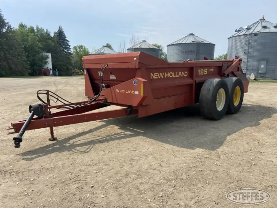 New Holland 195 Manure Application Equipment