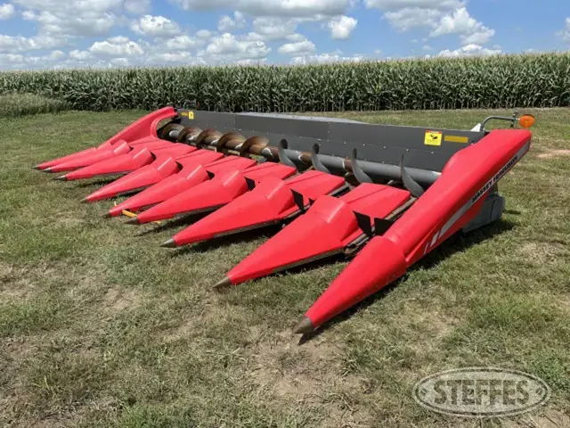 2013 Massey Ferguson 830A