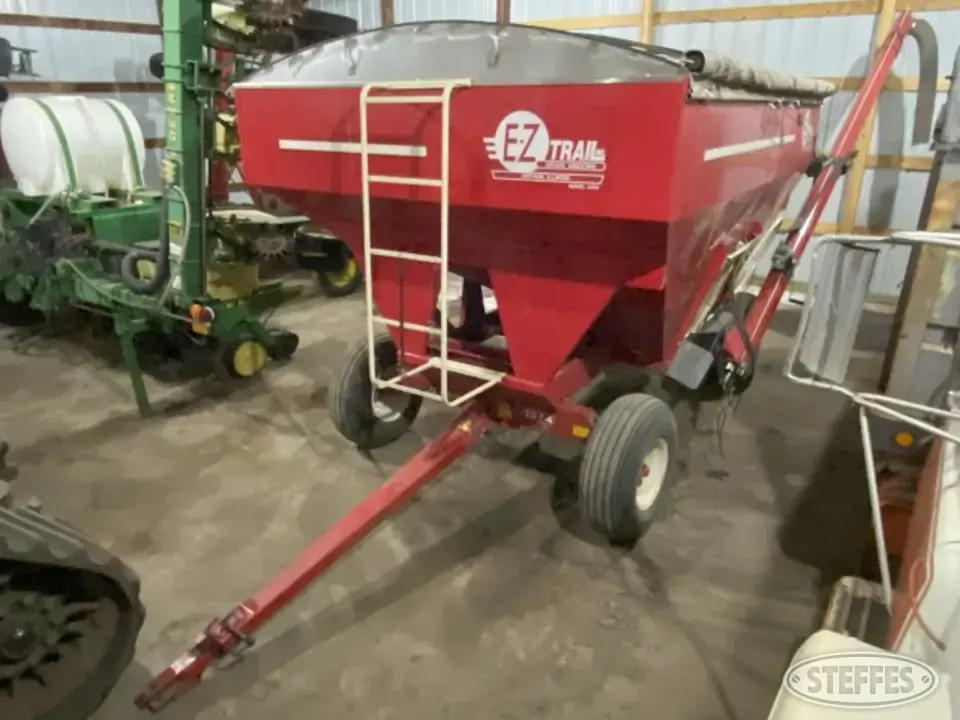 EZ-Trail 3400 Gravity Box