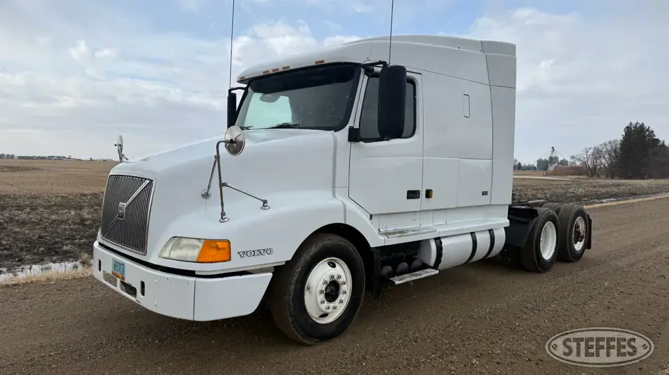 2001 Volvo VNL Conventional Truck with Sleeper