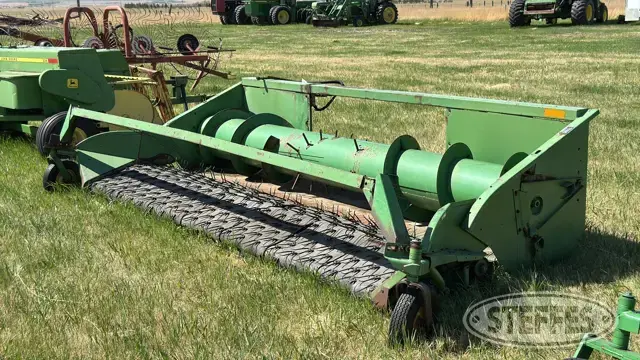 John Deere 214