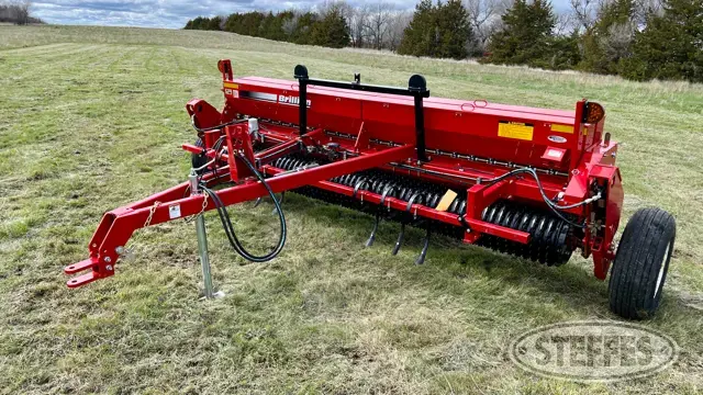 2022 Brillion Sure Stand SS12
