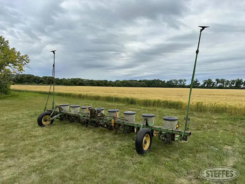 John Deere 71 Flex Less Than 12 Row Planter