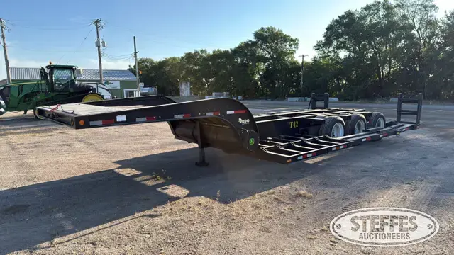 2010 Shop-built tri-axle combine trailer