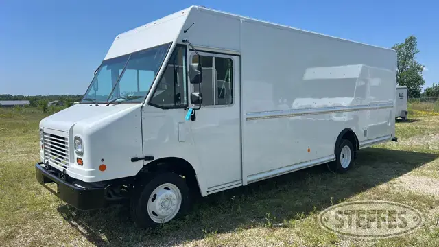 2021 Ford F59 P1100 Utilimaster