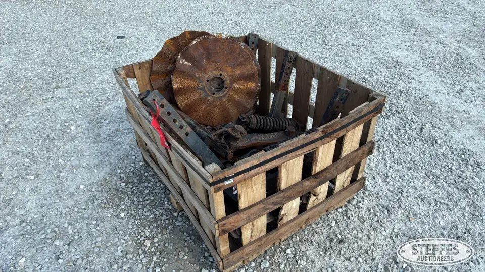 Dietrich no-till coulter units Manure Application Equipment