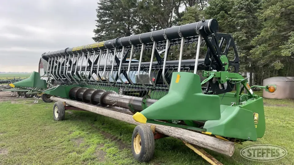 1997 John Deere 925 Flex Head
