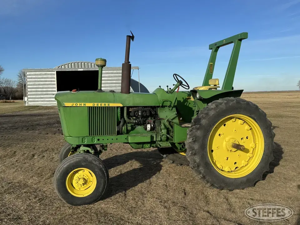 1962 John Deere 3010 2WD Tractor