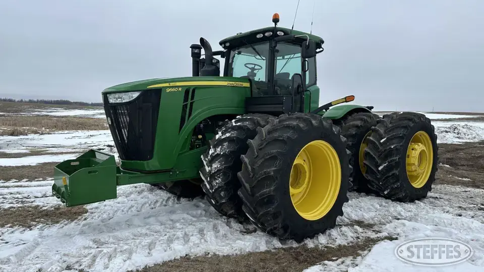 2014 John Deere 9560R 4WD Tractor