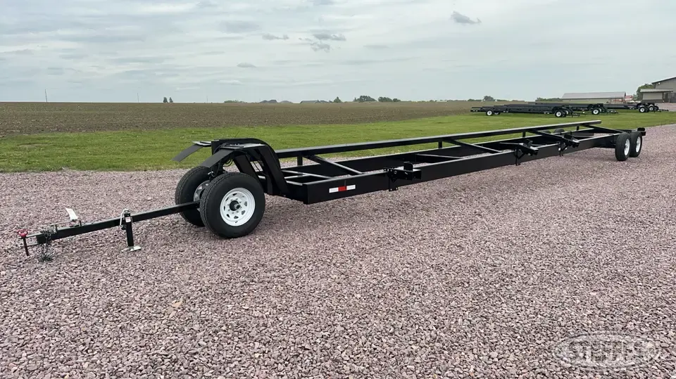 2024 T&T 1046F Header Trailer