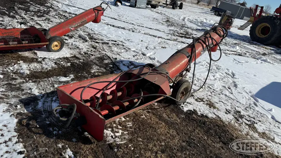 Wheatheart jump auger Transfer-Jump Augers and Conveyor