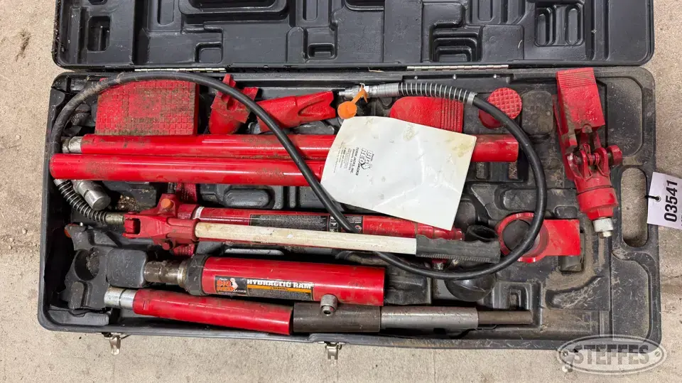 Big Red portable hyd. press Machine Tool