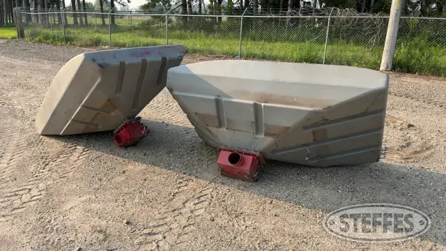 (2) Case IH