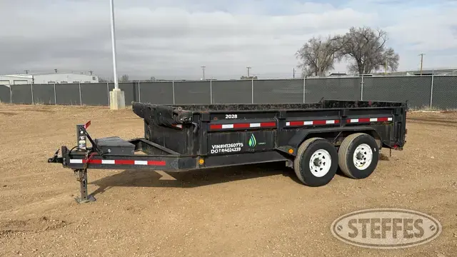 2017 PJ Trailers DL142