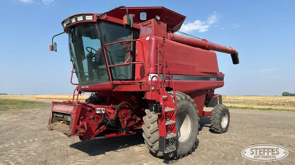 1999 Case IH 2388 Combine
