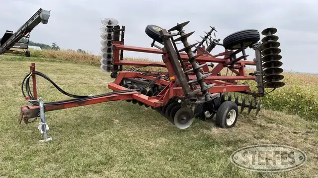 International 496
