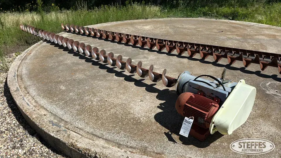 Westgo takeout auger Transfer-Jump Augers and Conveyor
