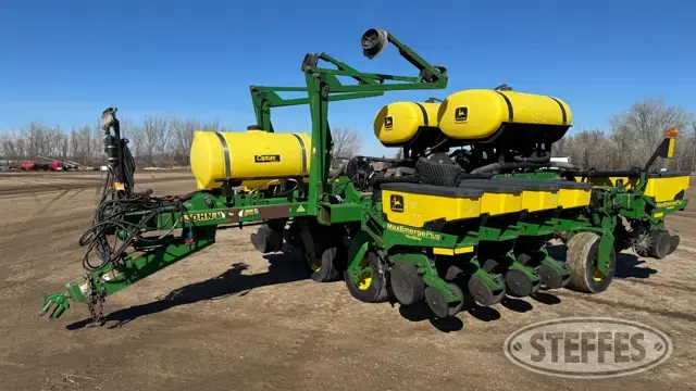 1999 John Deere 1780
