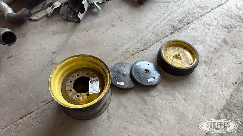 John Deere parts Ag Equipment Part