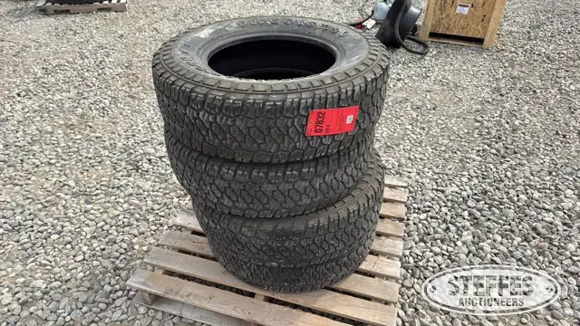 (4) Firestone Destination 245/75R17 tires