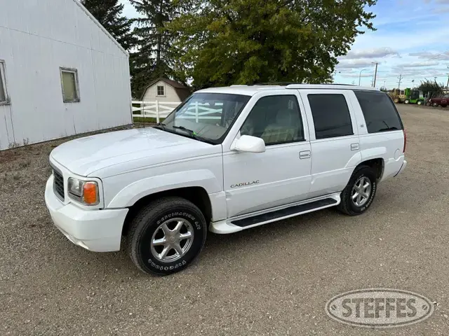 2000 Cadillac Escalade