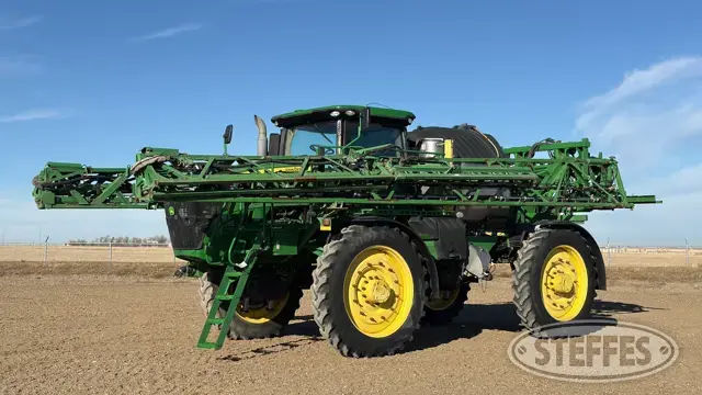 2017 John Deere R4045