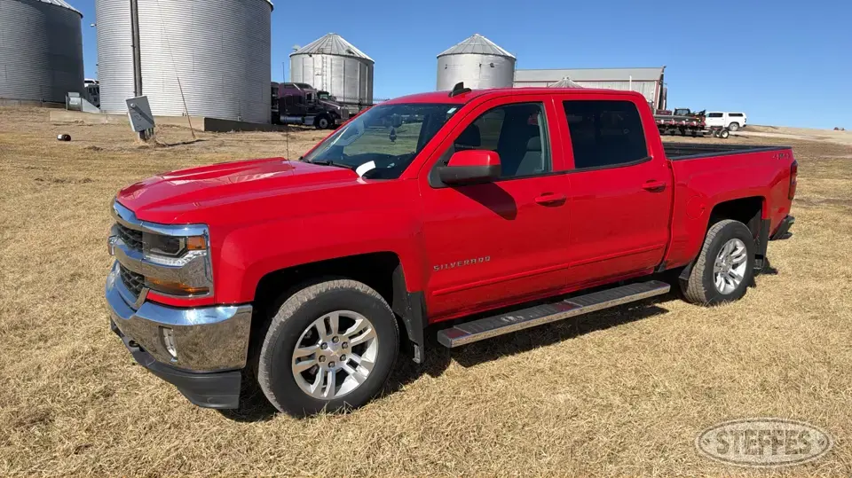 2018 Chevrolet Silverado 1500 LT Half Ton Pickup