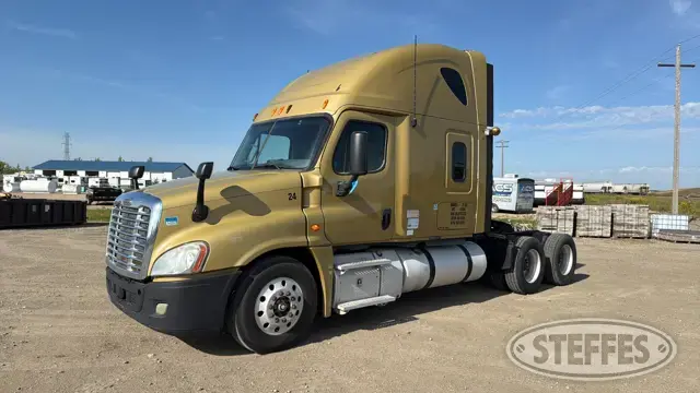 2013 Freightliner Cascadia 125